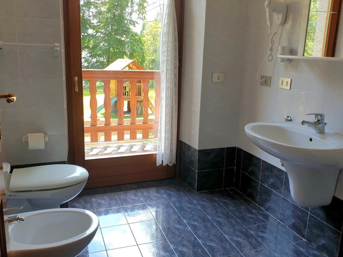 Villa Paradiso Parolari Tenno Ngoại thất bức ảnh