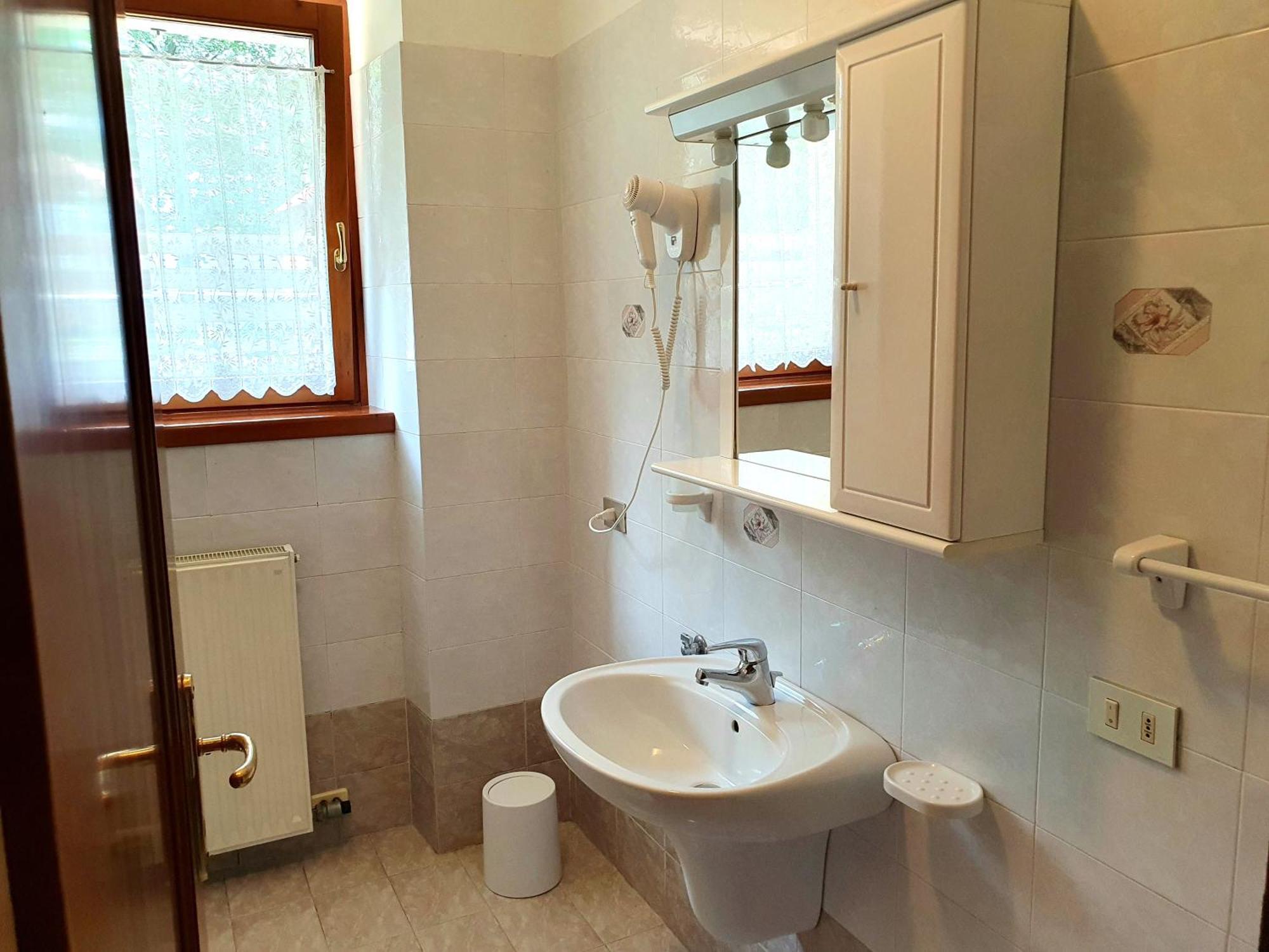 Villa Paradiso Parolari Tenno Phòng bức ảnh